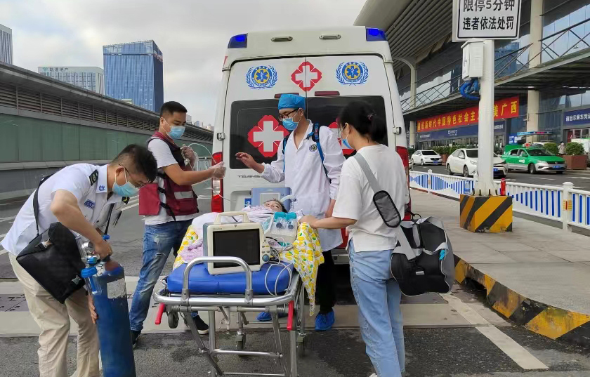 盖州市救护车出租公司